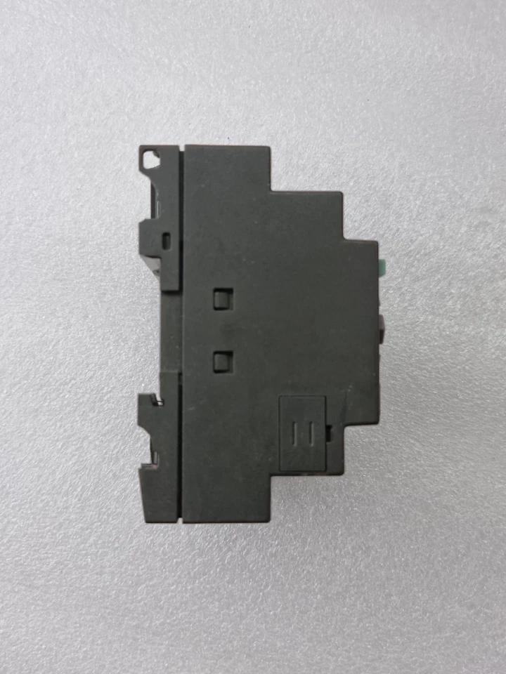 USED WORK SIEMENS 6ED1052-1FB00-0BA6 230RC LOGO AC/DC 115..240V 6ED10521FB000BA6